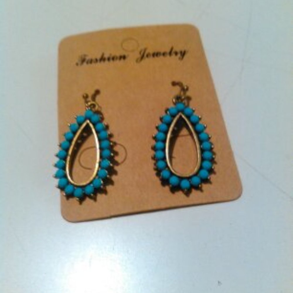 Women's Antique Blue Oval Earrings
